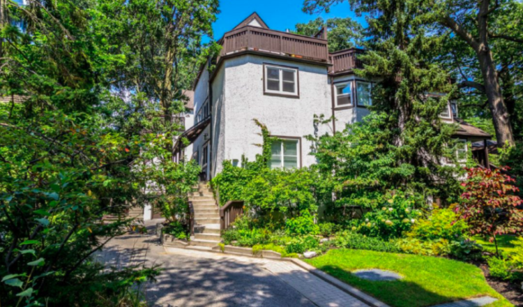 $1,068,000 in The Beach, $748,000 in Scarborough: What these houses got -Toronto Star