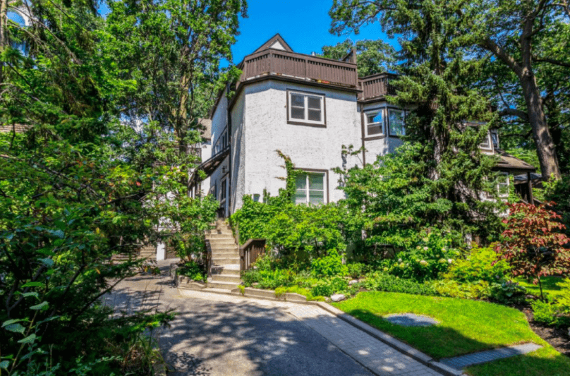 $1,068,000 in The Beach, $748,000 in Scarborough: What these houses got -Toronto Star