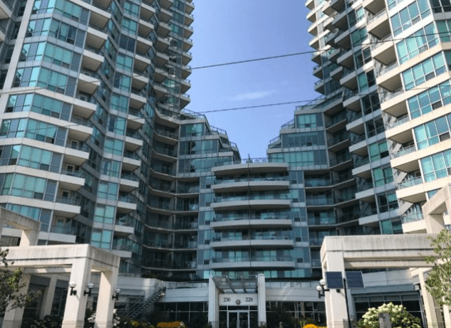 $518,000 in Entertainment District, $770,000 in Waterfront Communities: What these condos got – Toronto Star