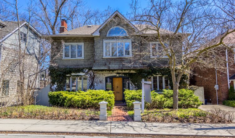 Sold! Architecturally stunning Toronto home goes for $1.89 million – BlogTo
