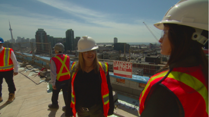 New luxury rental building features an infinity pool, but can you afford to live there? – CBC