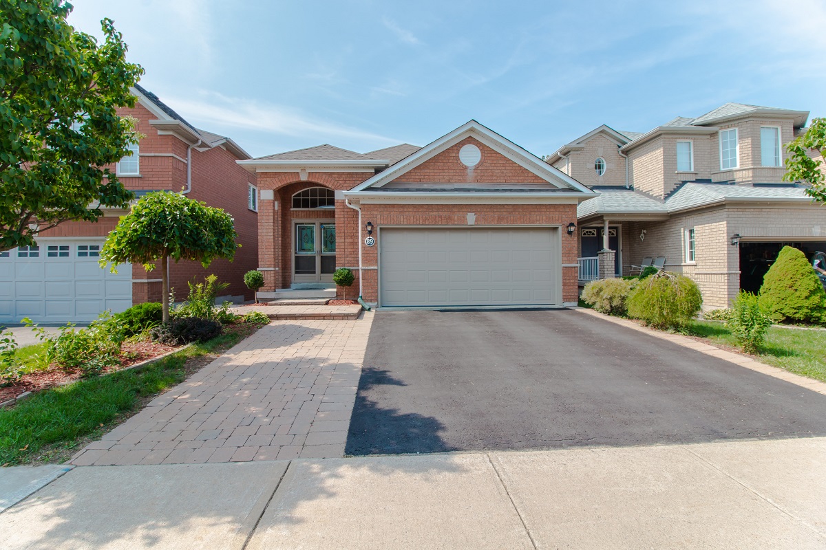 89 Preston Hill Ipekian Real Estate