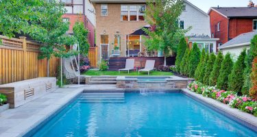 Home with a pool in Toronto makes a splash, flushing out six offers