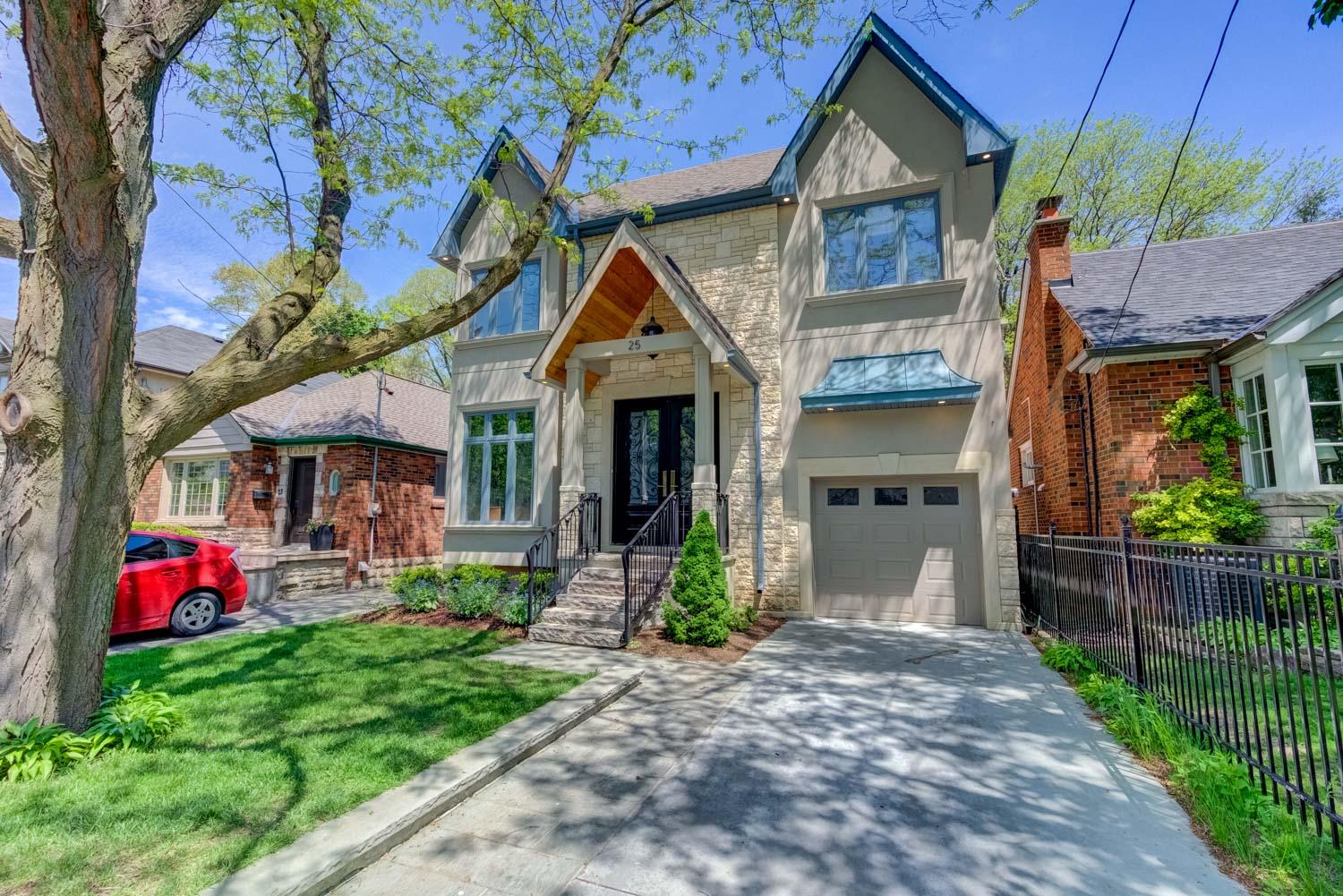 Home of the week: Modern $2.95-million two-storey is steps to Bloor St. W.