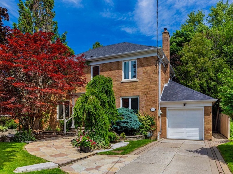 $3.3-million home, near the Cricket Club, offers privacy, is Toronto’s Home of the Week
