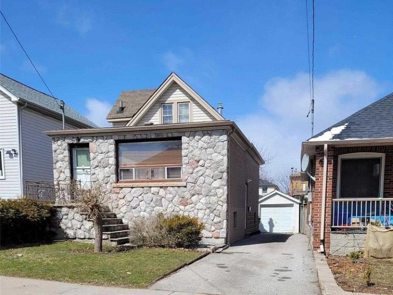 8 Tilden Cres.