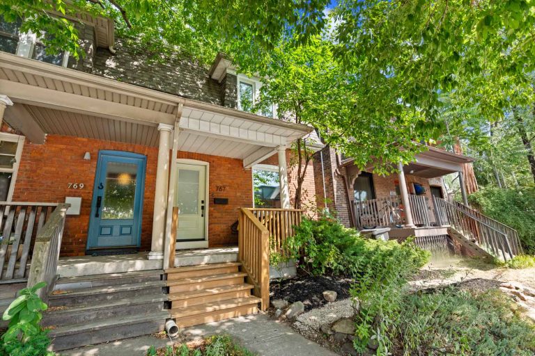 767 Dufferin St