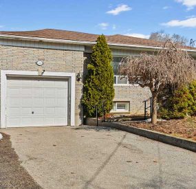 202 Park Home Ave., Toronto