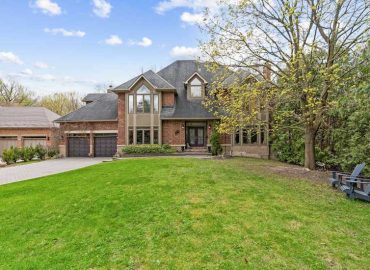 194 Sherwood Pl., Newmarket