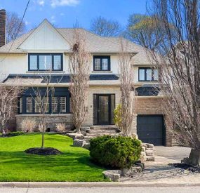 5 Lawrence Cres., Toronto