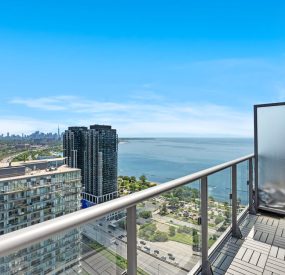 105 The Queensway PH 3513, Toronto
