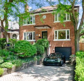 327 Bessborough Dr., Toronto
