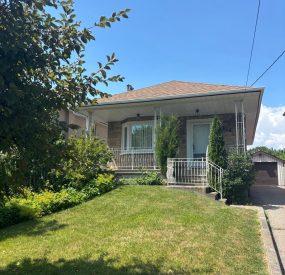 114 Gracefield Ave., Toronto