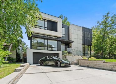 27 Berkinshaw Cres., Toronto